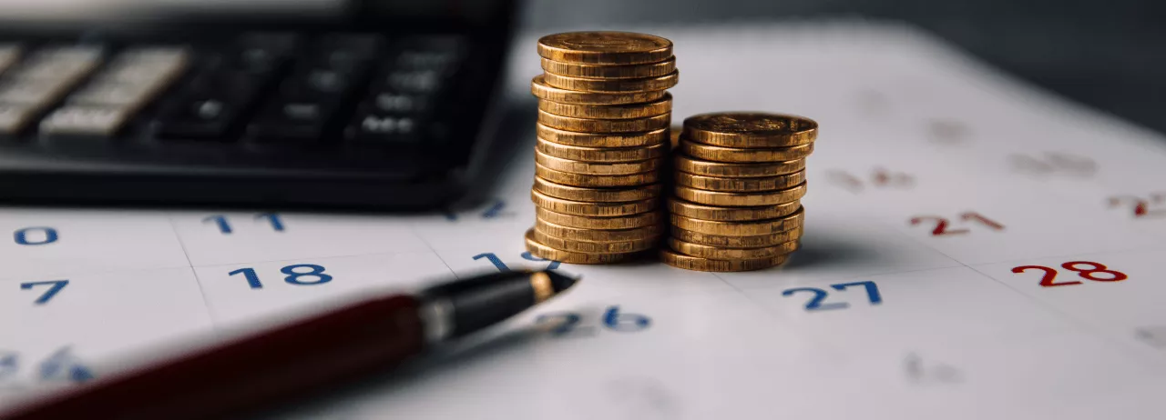 Moedas e calculadora