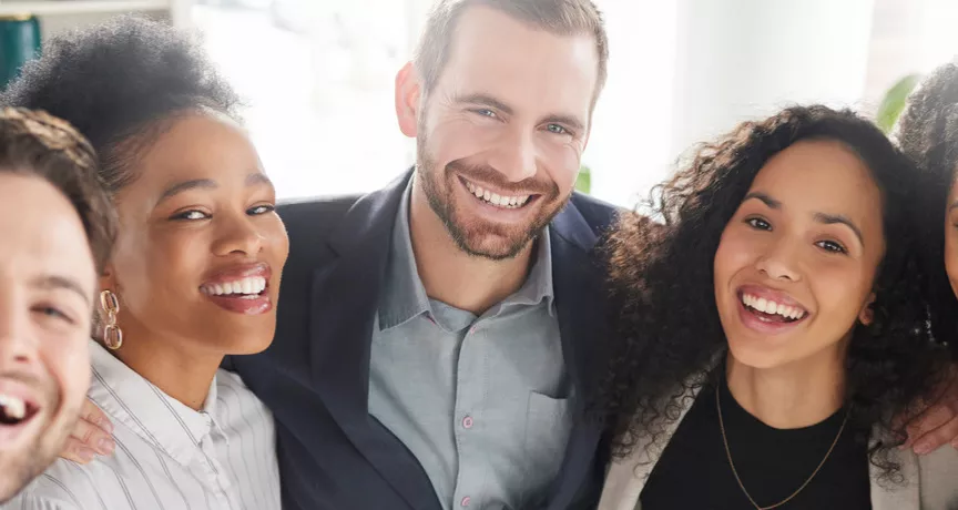 Benefícios flexíveis vs pacote de benefícios tradicional: qual a melhor opção para a sua empresa?