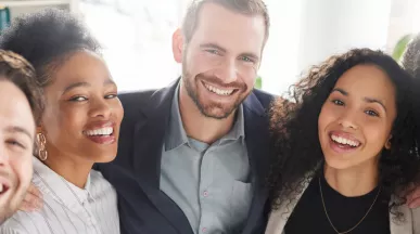 Benefícios flexíveis vs pacote de benefícios tradicional: qual a melhor opção para a sua empresa?