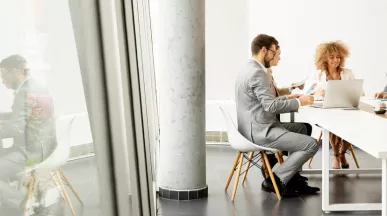 Template de decisão: como escolher o plano de benefícios flexíveis certo para a sua empresa